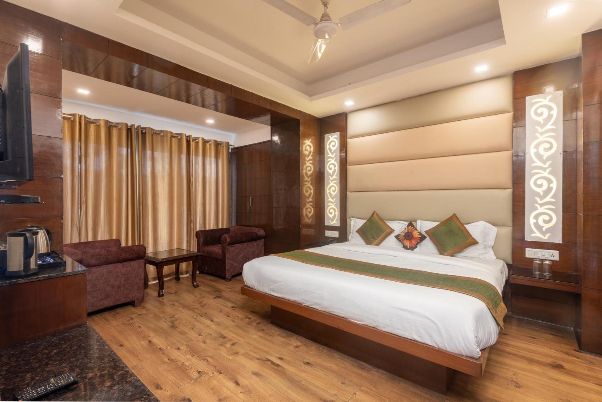 Hotel 30 Degree North 穆索里 外观 照片